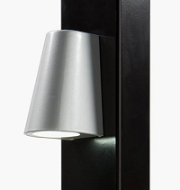 Купить Элегантное LED-освещение Locinox (Бельгия) TRICONE для ворот, цвета zilver и 9005 (черный) в Курганинске